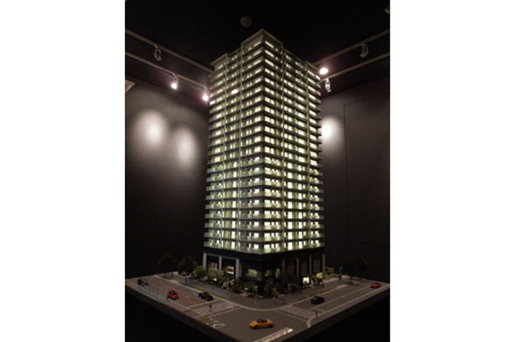 久屋大通に建つタワーマンションの外観模型