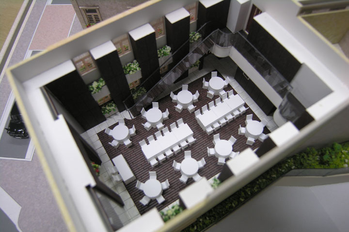 覚王山のル・アンジェ教会の建築模型