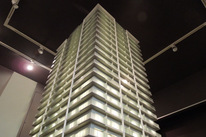 久屋大通に建つタワーマンションの外観模型