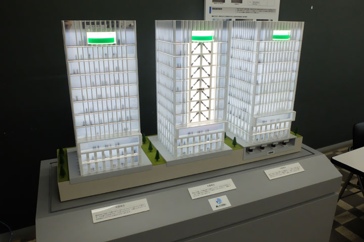 ビル型３棟比較の模型